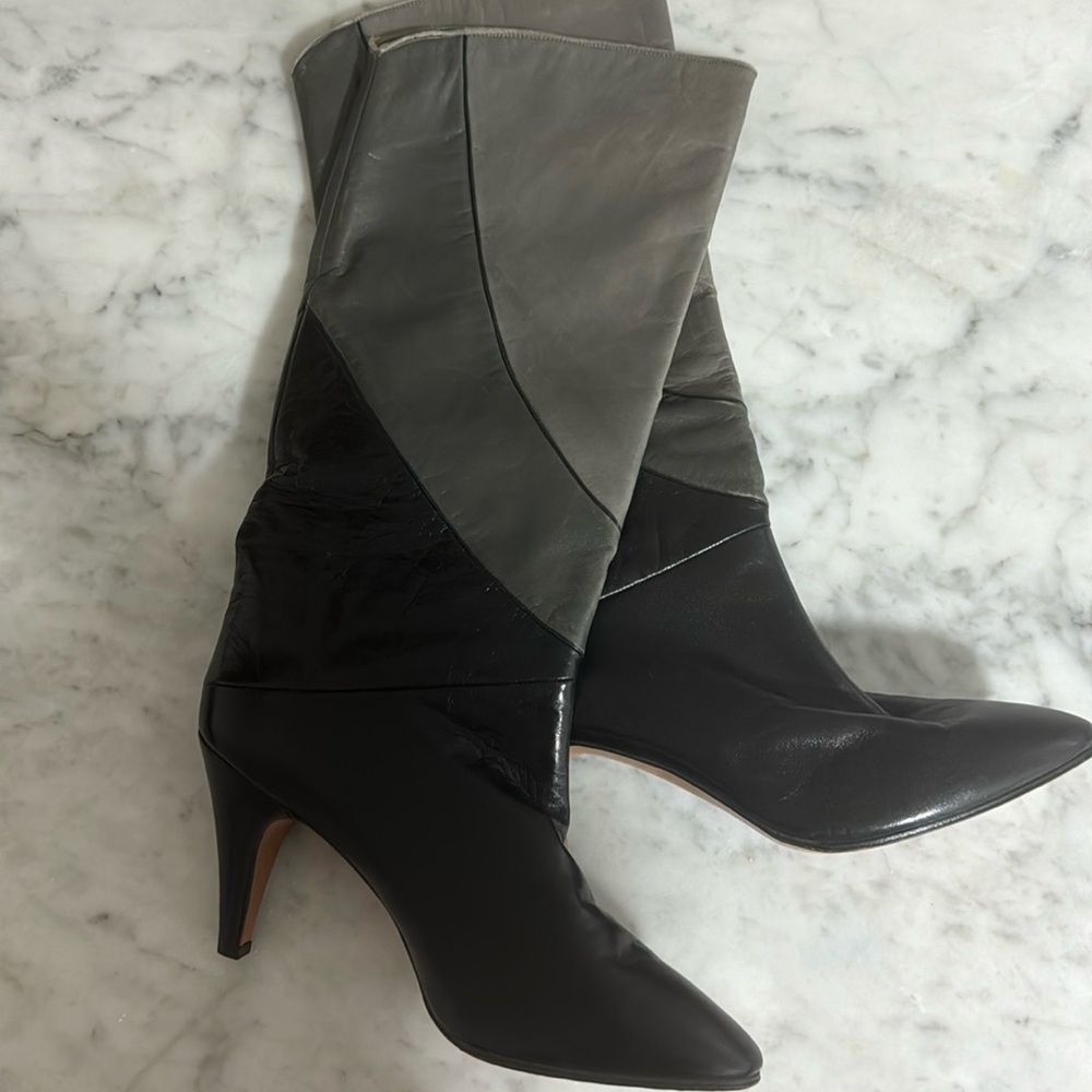 Vintage boots Spain